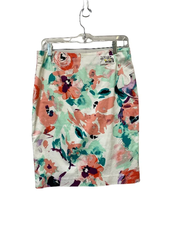 women's cocktail skirtsSkirt Mini & Short By Clothes Mentor  Size: 6