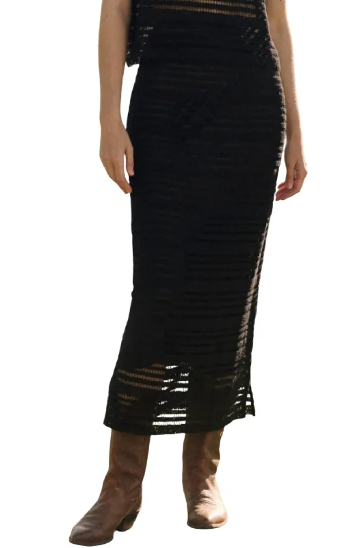 women's polyester tiered skirts for partiesPedestal Skirt In Black