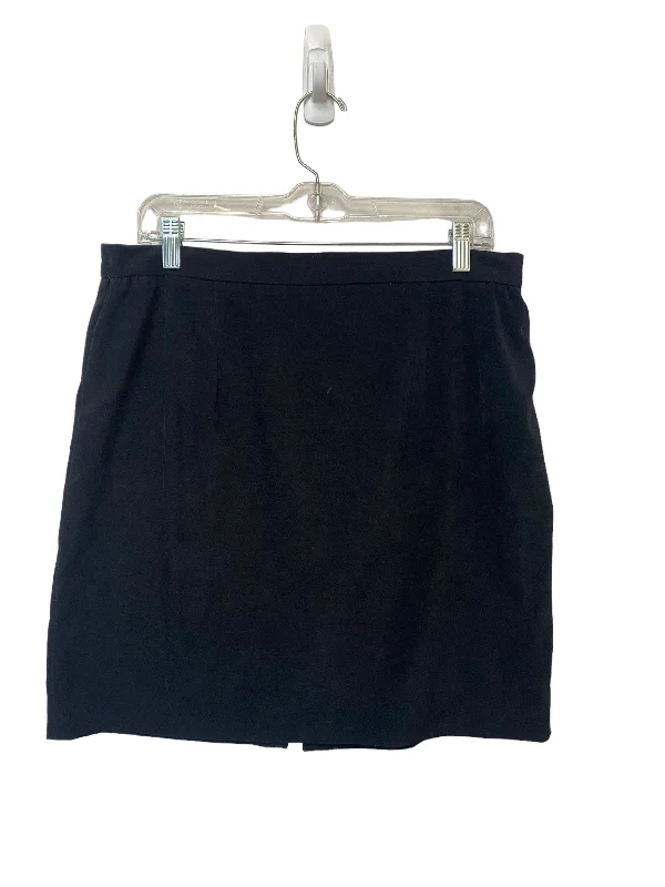 women's polyester skirtsSkirt Mini & Short By Clothes Mentor  Size: S