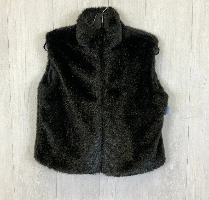 women's coats with military-inspired designsVest Faux Fur & Sherpa By Clothes Mentor In Black, Size: M